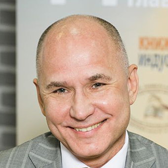 Сергей Макаренков