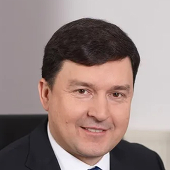 Юрий Носов